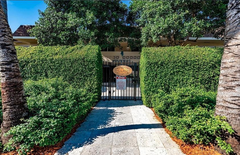 1st image of 14500 SW 88th Ave APT 206