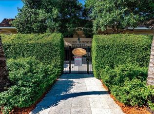 14500 SW 88th Ave APT 206, Palmetto Bay, FL 33176
