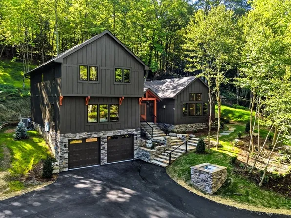 133 East Cielo Road, Blowing Rock, NC 28605