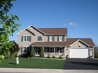 313 Ridgemont Dr, Duncansville, PA 16635