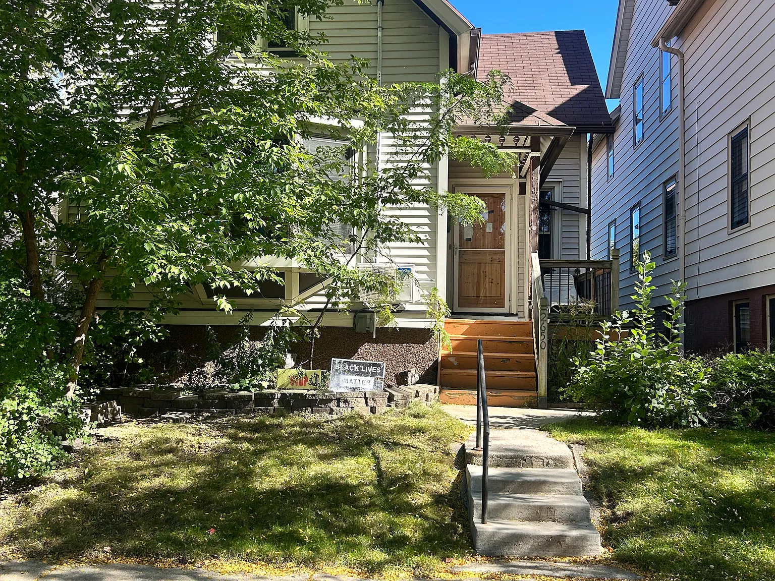 2650 N. Bremen St — Photo 1