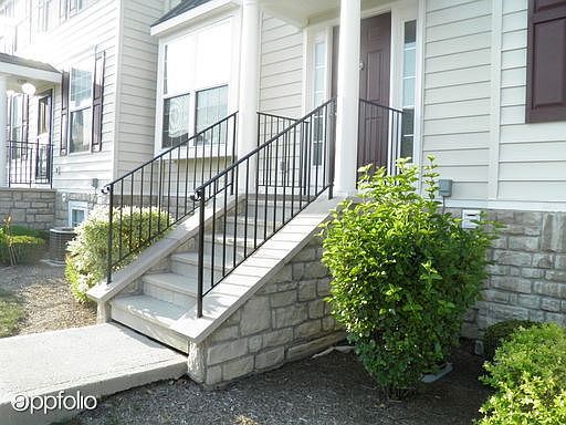 1st image of 7046 Gallant Fox Dr