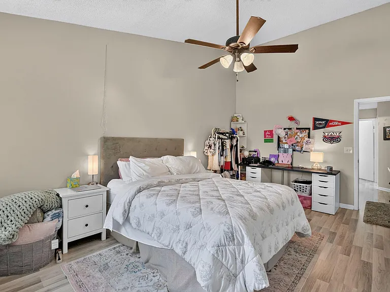 5314 Sapphire Valley — Photo 43