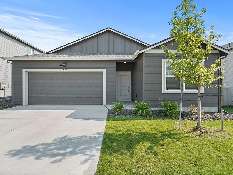 5507 W Georgetown Ln — Photo 1