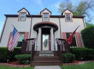 518 Elm St, Mauston, WI 53948