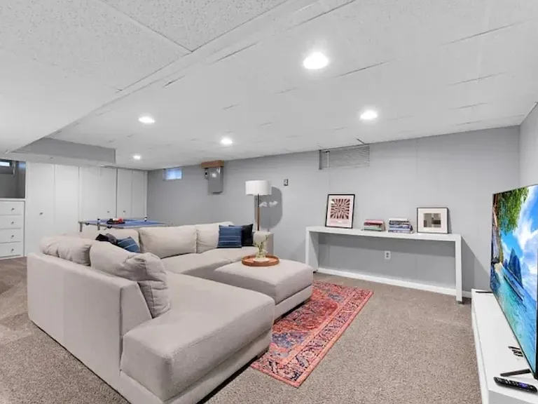 3511 Chester Rd — Photo 5