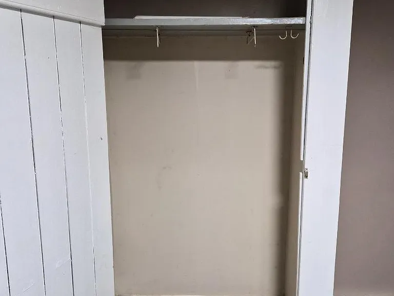 Unit Photo