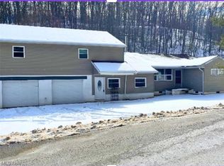 1016 Winding Rd, Parkersburg, WV 26104