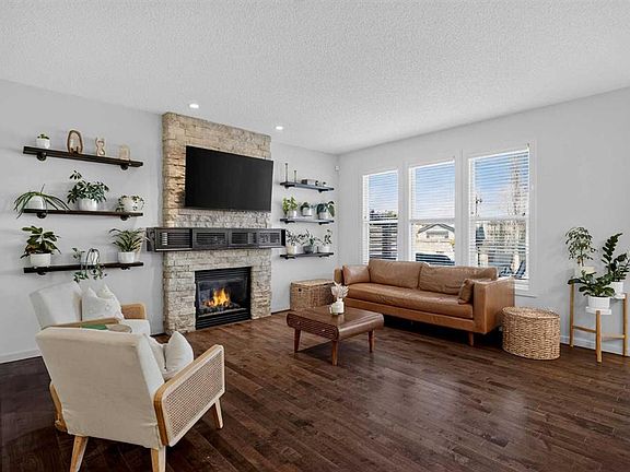 4th image of 367 NW Mahogany Ter SE
