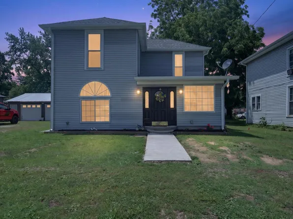 905 Jackson St, Burlington, IN 46915