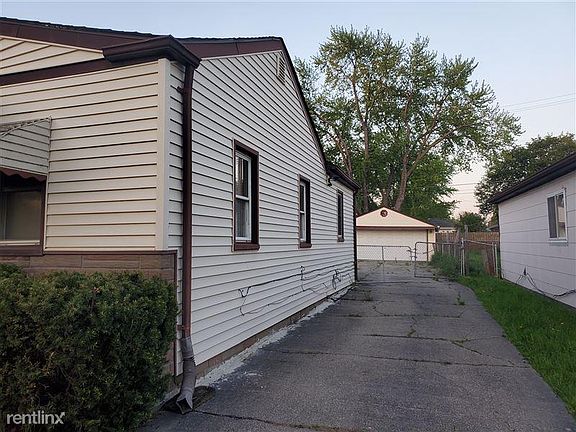 2nd image of 24826 Bolam Ave
