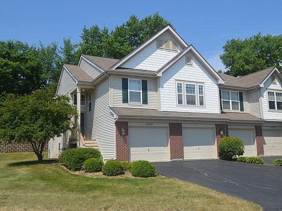 2nd image of 1010 Fairway Dr