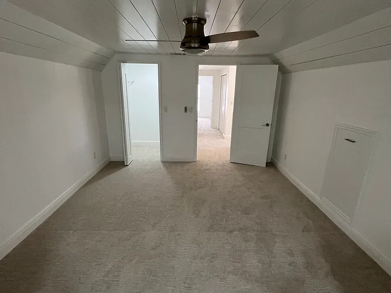 8172 Sanibel Blvd — Photo 22