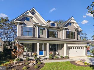 7606 Granada Dr, Bethesda, MD 20817