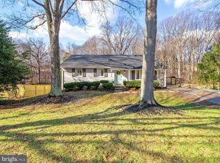 25112 Hickory Ridge Ln, Gaithersburg, MD 20882