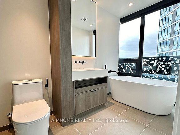 5th image of 55 Charles St E #3206