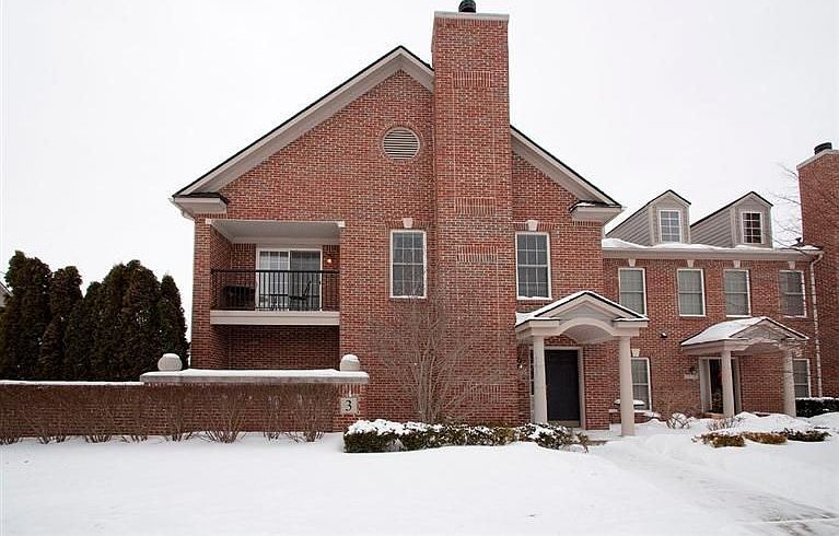 1st image of 5726 Hampshire Ln #25