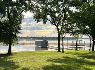 7342 Briar Rd, Azle, TX 76020