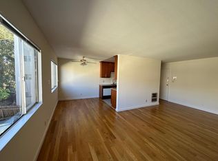690 Mariposa Ave #306, Oakland, CA 94610
