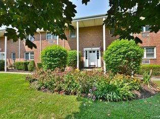 295 Merrick Road #4A, Amityville, NY 11701