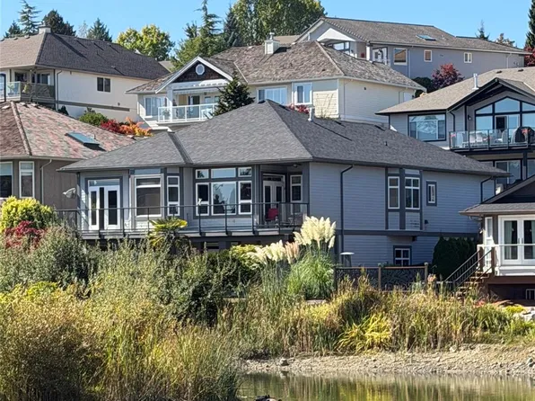873 Country Club Dr, Cowichan Valley, BC V0R 1L1