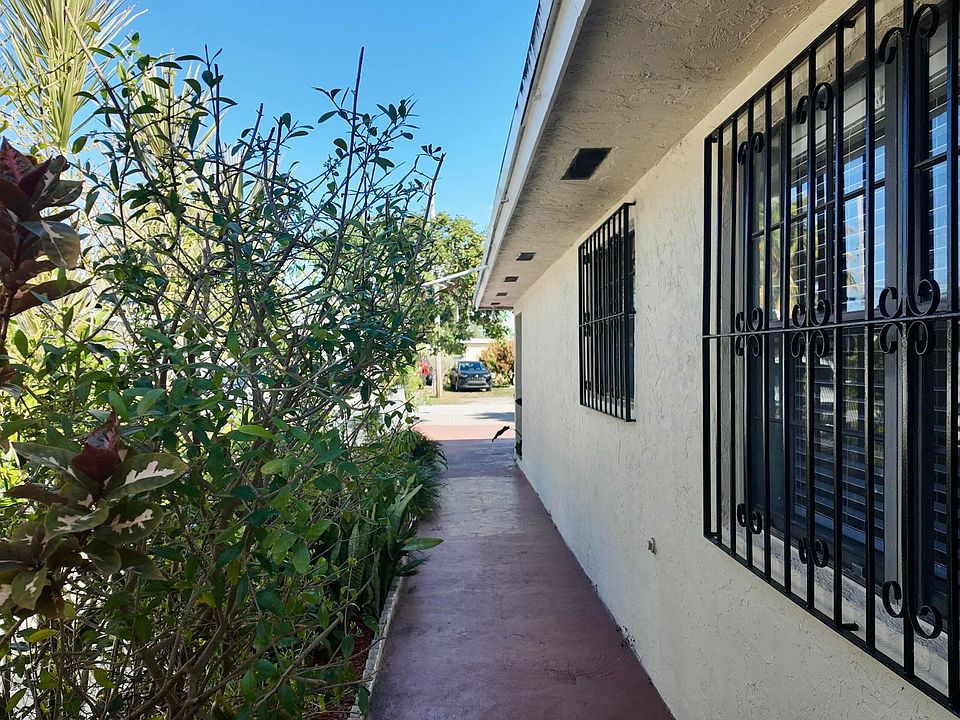 1st image of 2624 Florida Street