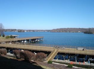 845 Gangplank Rd UNIT 214, Moneta, VA 24121