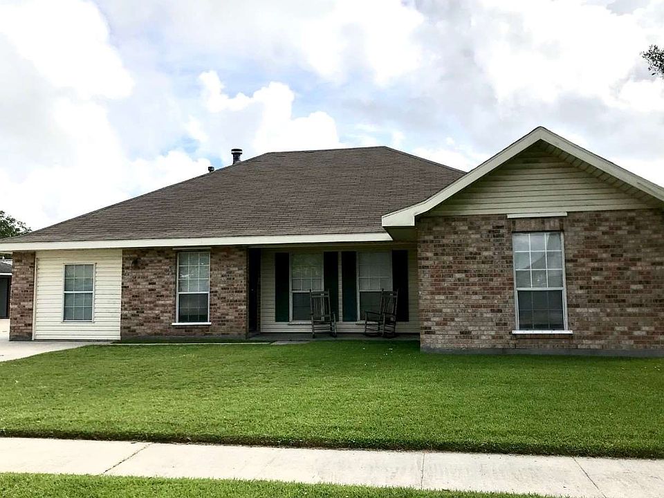 1st image of 308 Lancaster Dr