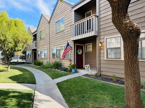 170 Gibson Dr APT 25, Hollister, CA 95023