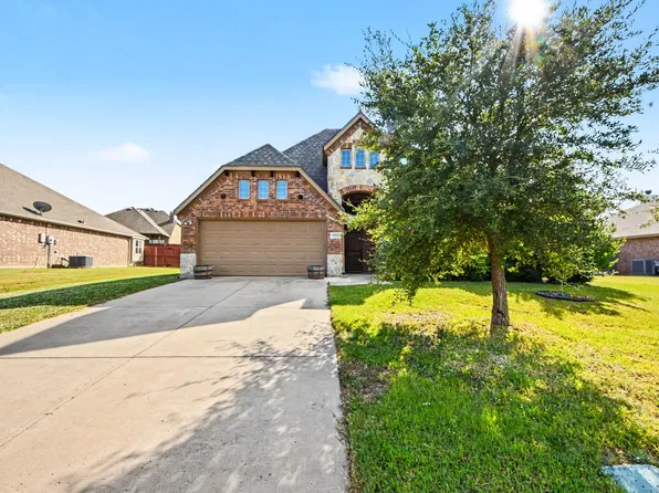 1005 Seminole Ln, Greenville, TX 75402