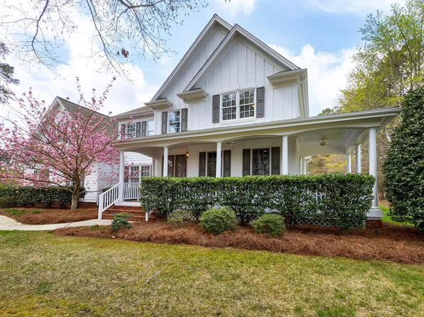 101 Goldenthal Ct, Cary, NC 27519