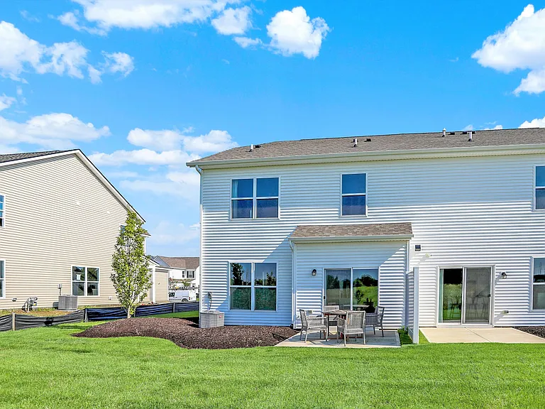 10713 Mangrove Dr — Photo 35