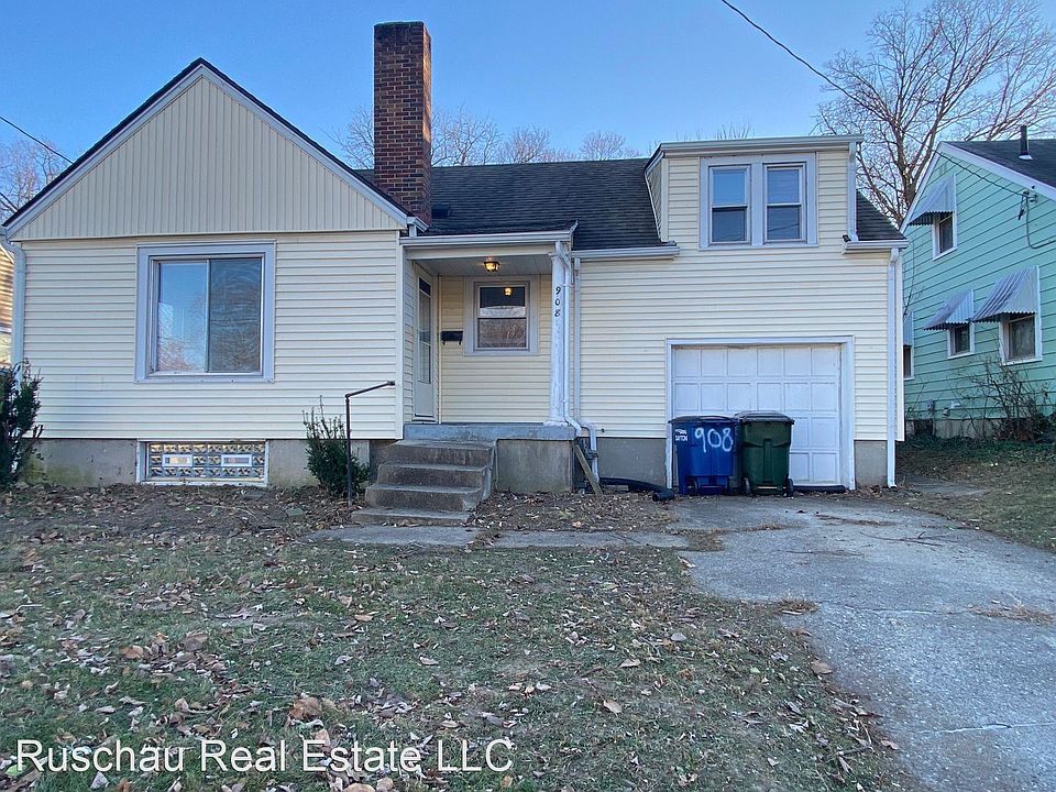 1st image of 908 Morse Ave