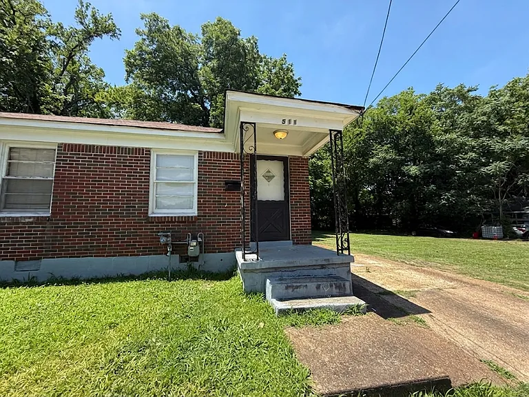 511 Boston St — Photo 1