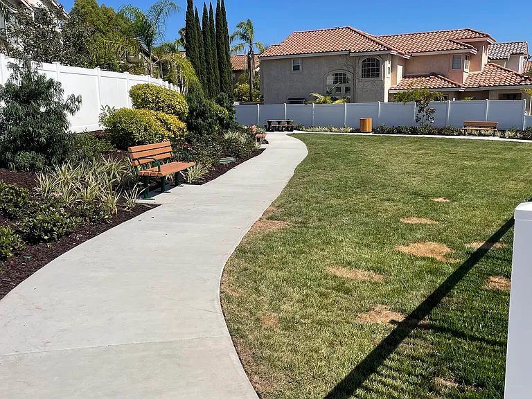 1586 Avenida Guillermo — Photo 27