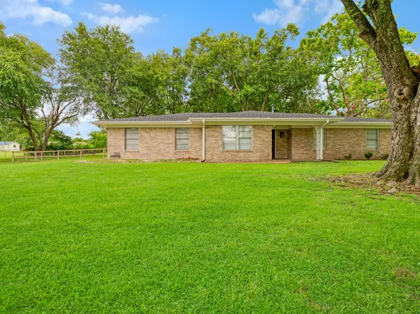 5880 Pine Mill Rd, Paris, TX 75462
