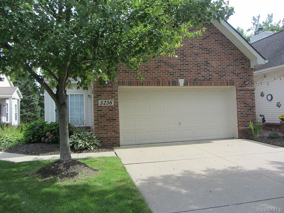 1st image of 5256 S River Dr
