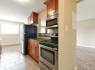 11707 124th St NW #1-BEDROOM, Edmonton, AB T5M0L1