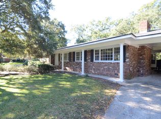 1595 Carterett Ave, Charleston, SC 29407