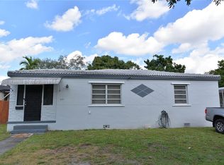 225 Lafayette Dr, Miami Springs, FL 33166