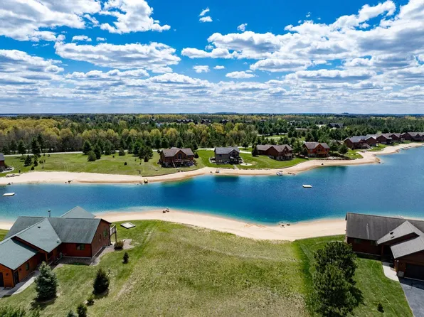 W5601 Castaway Drive #216, New Lisbon, WI 53950