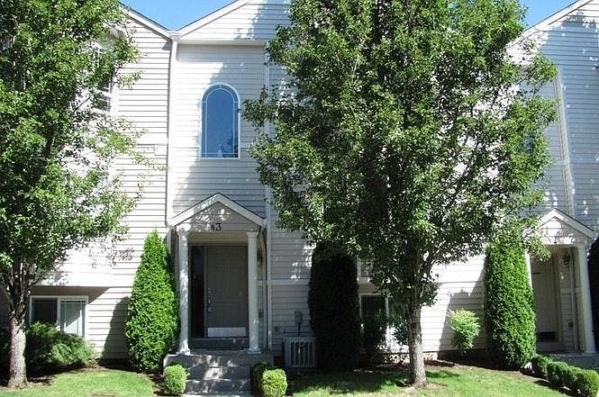 1st image of 5700 NE 82nd Ave #40