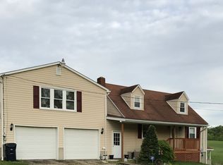151 Slack Rd, Jeannette, PA 15644
