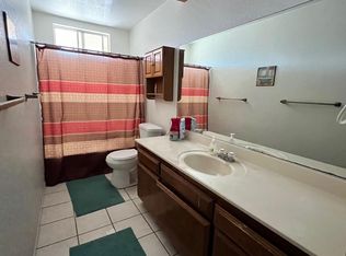 11135 Truchas Rd, Apple Valley, CA 92308