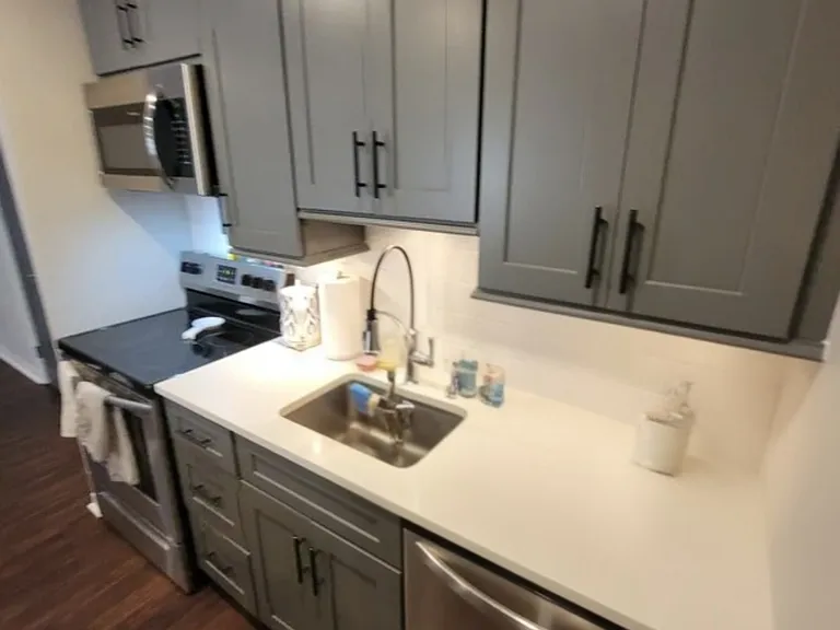 23 Andrew Pl #23 — Photo 8