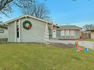 6010 68th St, Kenosha, WI 53142