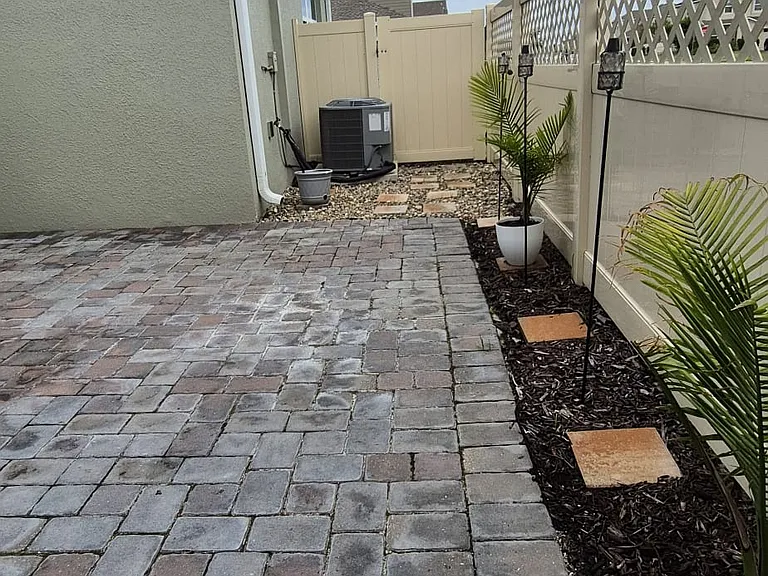 1860 Tohoqua Blvd — Photo 31