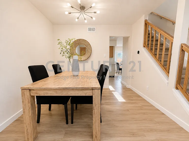 300 Lamesa Ct — Photo 16