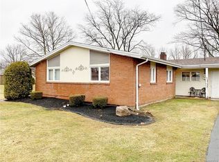 93 Steele Cir, Niagara Falls, NY 14304