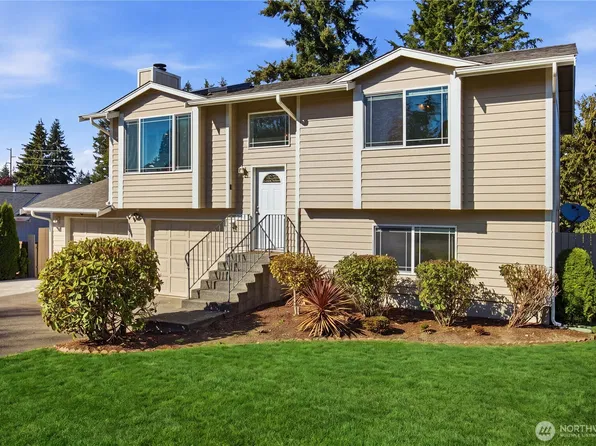 10313 97th Street SW, Lakewood, WA 98498